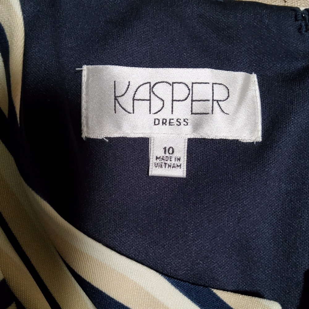 Kasper Dress Stretch Ivory/Navy Sleeveless Sheath Notched Neckline Size 10 - Picture 8 of 9